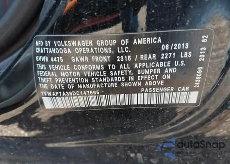 2013 Volkswagen Passat 2.5L S z USA, uszkodzony, nr VIN 1VWAP7A39DC147565